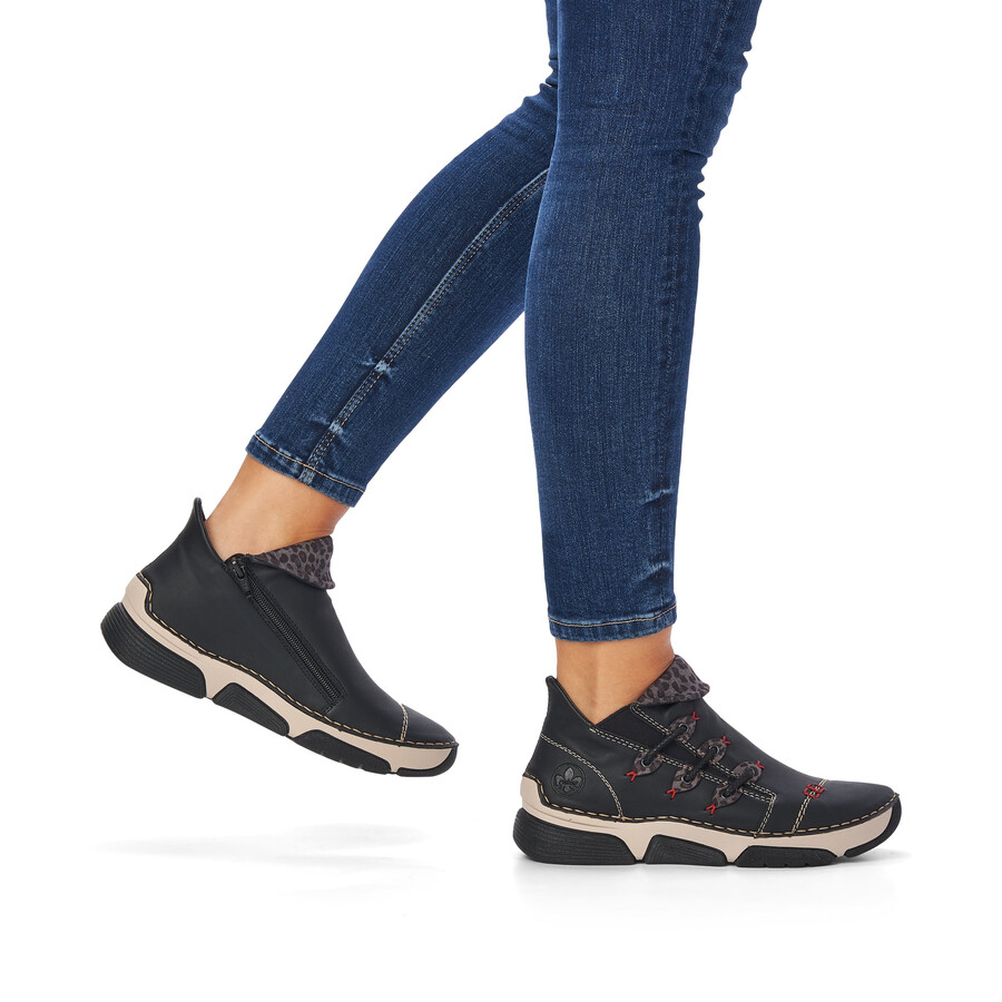stivali neri con cerniera per donna rieker 45983-00