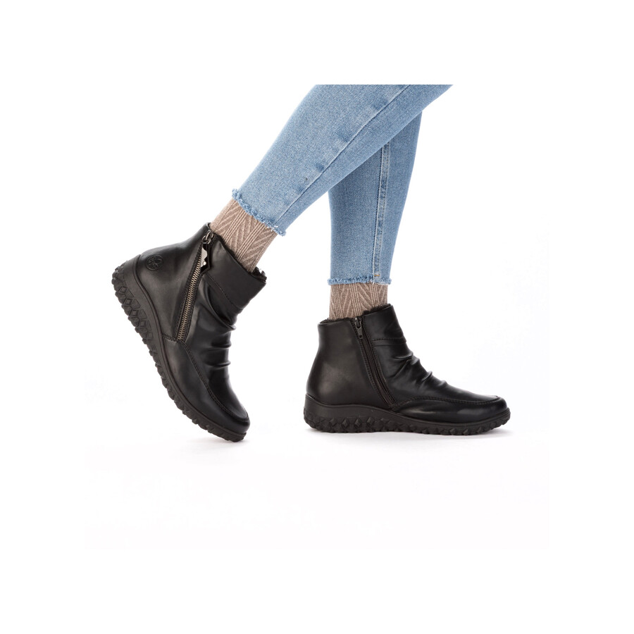 stivali neri con cerniera per donna rieker 59585-01